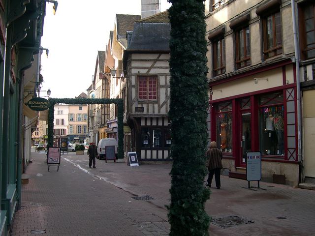  Rue Général Saussier